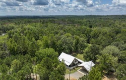 212 Leatherwood Drive, Linden, AL 36748