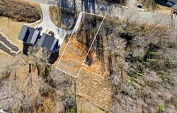 102 Sandy Lane, Easley, SC 29640-2034