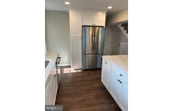 10 DELAWARE AVENUE, HAINESPORT, NJ 08036