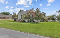302 N Geoffroy Street, Erath, LA 70533