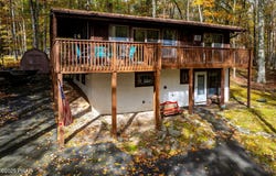 179 Forest Ridge Drive, Hawley, PA 18428