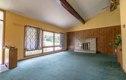 419 Briar Avenue NE, North Canton, OH 44720