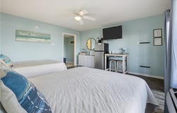 1021 S Water Street, Rockport, TX 78382