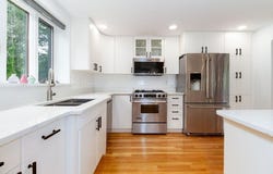 10 Longmeadow Lane, Medway, MA 02053