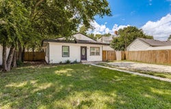 504 Davis Street, Gainesville, TX 76240