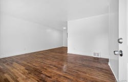 1050 Ozment Drive, Florissant, MO 63033