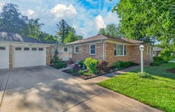 3104 Hillcrest Drive, Cedar Falls, IA 50613