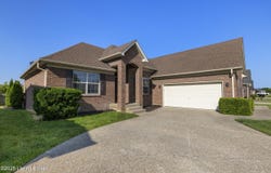 165 Mallard Lake Blvd, Shepherdsville, KY 40165