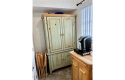 909 W 80th Pl, Hialeah, FL 33014