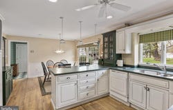 963 KINGS HIGHWAY, THOROFARE, NJ 08086