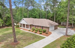 6 Myrtle, Statesboro, GA 30458