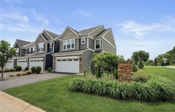 707 Rockburn Road, Chanhassen, MN 55317