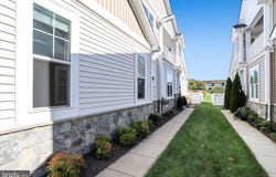 23698 CYPRESS GLEN Square, ASHBURN, VA 20148
