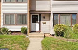 571 FAIRFIELD Road, EAST WINDSOR TWP, NJ 08520