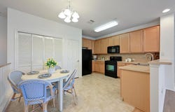 9201 Brodie LN, Austin, TX 78748