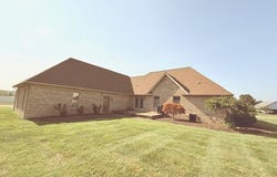 189 Warrenton Drive NW, Warren, OH 44481