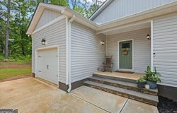 68 Creekwood, Griffin, GA 30223