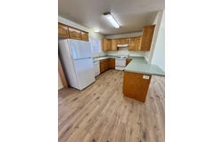 1122 E 300 S, St George, UT 84770