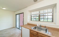 21 Great Horned Owl Ct, Allamuchy Twp., NJ 07840-3303