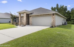 9041 Bellewood Place, Biloxi, MS 39532