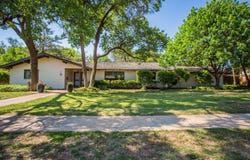 4609 10th Street, Lubbock, TX 79416