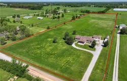 21854  S Floyd Moore  RD, Gentry, AR 72734