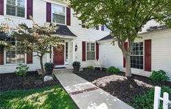 17167 Misty Lake Drive, Strongsville, OH 44136