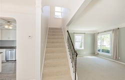 1119 Gordon Road, Lyndhurst, OH 44124