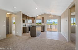 10519 Liverpool Loop, Hayden, ID 83835