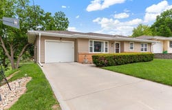 105 ZENITH Drive, COUNCIL BLUFFS, IA 51503