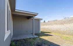 352 E Davis St, Connell, WA 99326