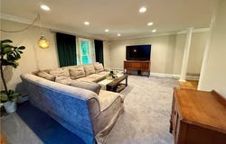 15217 Fox Run, Chagrin Falls, OH 44022