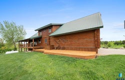 45773 252nd St, Humboldt, SD 57035