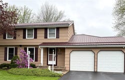 818 Tinker Tavern Road, Webster, NY 14580