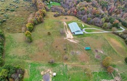 1316 Porter Rd, Clinton Twp, PA 16038