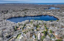 205 Little Fresh Pond Road, Southampton, NY 11968