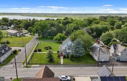 643 MAIN STREET, LEESBURG, NJ 08327