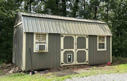 224 Red Oak Dr, Hayden, AL 35079