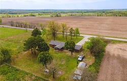 3745  E 420  RD, Adair, OK 74330