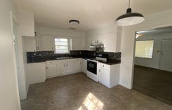 120 SPRINGDALE AVENUE, HUEYTOWN, AL 35023
