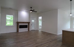 125 Firethorn Way, Noble, OK 73068