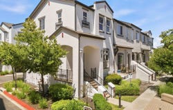 8830 Oliver Pl, Dublin, CA 94568
