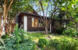 1819 Eastern Pkwy, Louisville, KY 40204