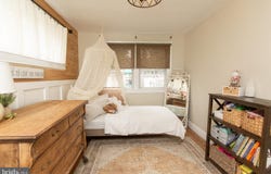 6 OXFORD CIRCLE, WEST NORRITON, PA 19403