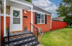 913 E lockheed Drive, Oklahoma City, OK 73110