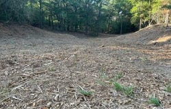 160 Wailupe CIR, Bastrop, TX 78602