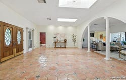 201 Sheffield, Castle Hills, TX 78213