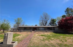1 Meadow Lark  LN, Harrison, AR 72601