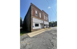 103 W Main Street, Larwill, IN 46764