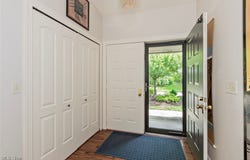 3212 Richmond Road, Beachwood, OH 44122